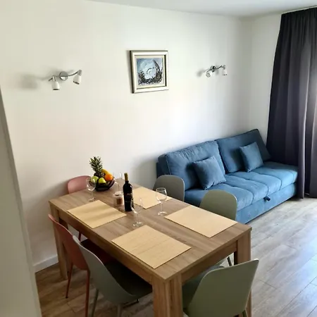 Apartament With Parking Space Necujam, Solta - 25529 Nečujam